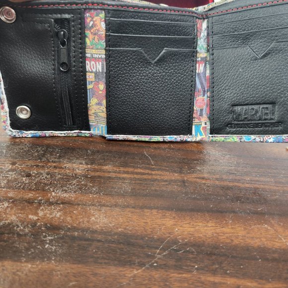 MARVEL COMICS CLASSIC COMIC BOOK TRIFOLD CHAIN WALLET. limited edition in box - Picture 8 of 10